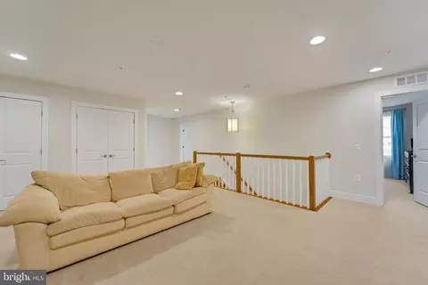 Entry Way - 9734 Knowledge Dr, Laurel, MD 20723 photo 4 of 4