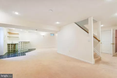 8239 Spring Branch Ct, Laurel, MD 20723 photo 35