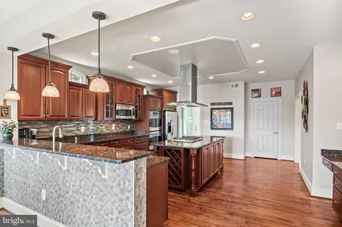 Kitchen - 8859 Deep Water Ln, Laurel, MD 20723 photo 2 of 4