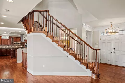 Entry Way - 8859 Deep Water Ln, Laurel, MD 20723 photo 2 of 10