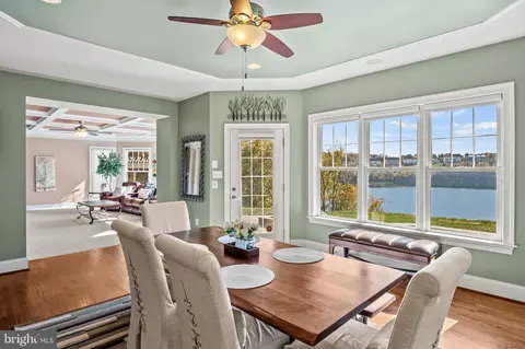 Dining - 8859 Deep Water Ln, Laurel, MD 20723 photo 4 of 7