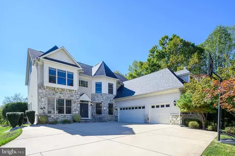 Exterior - 8859 Deep Water Ln, Laurel, MD 20723 photo 2 of 10