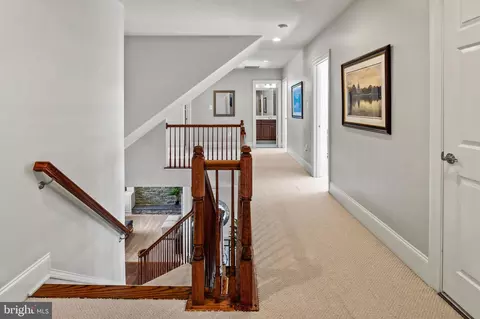 Entry Way - 8859 Deep Water Ln, Laurel, MD 20723 photo 5 of 10