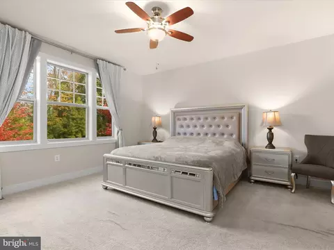 9810 Wilderness Ln, Laurel, MD 20723 photo 7