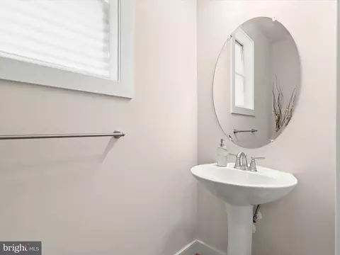 9810 Wilderness Ln, Laurel, MD 20723 photo 23
