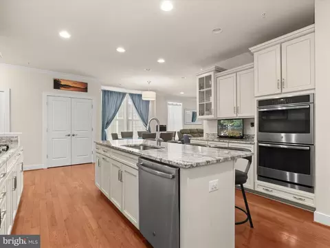 9810 Wilderness Ln, Laurel, MD 20723 photo 15