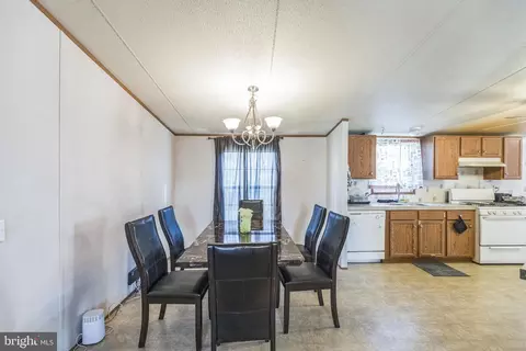 7 Midway Ave, Laurel, MD 20723 photo 8