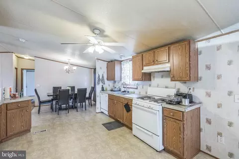 7 Midway Ave, Laurel, MD 20723 photo 15