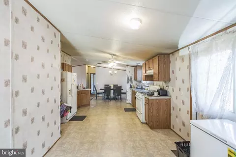 7 Midway Ave, Laurel, MD 20723 photo 16