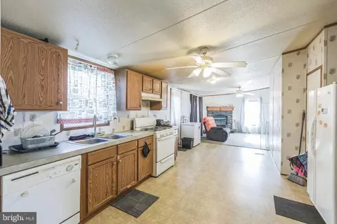 7 Midway Ave, Laurel, MD 20723 photo 10