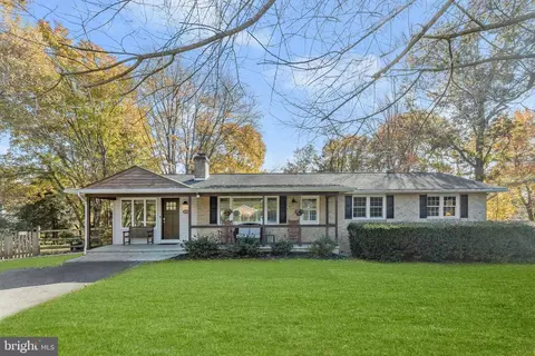 5216 Lynngate Ct, Columbia, MD 21044