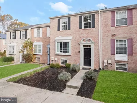 11838 New Country Ln, Columbia, MD 21044