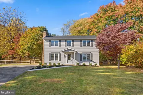 10047 Moss Gate Ct, Ellicott City, MD 21042