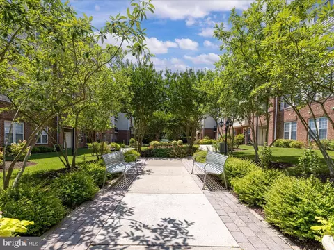 2540 Kensington Gdns #408, Ellicott City, MD 21043