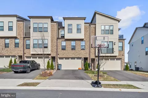 7409 Plainview Ter, Columbia, MD 21044