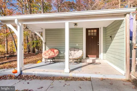 Exterior - 9301 Decatur Rd, Laurel, MD 20723 photo 4 of 13