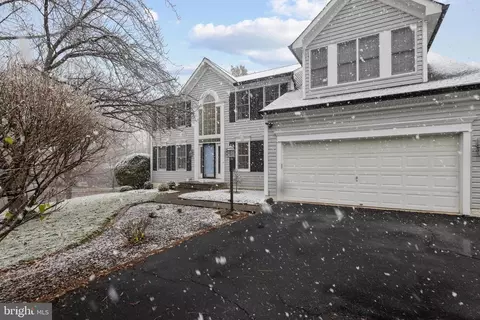 3008 Cluster Pines Ct, Ellicott City, MD 21042