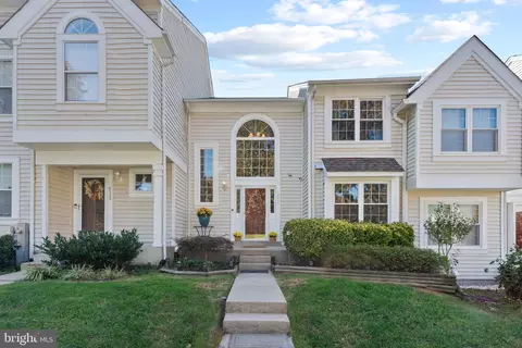 8531 Harvest View Ct, Ellicott City, MD 21043
