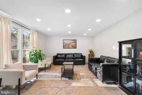 10644 Gorman Rd, Laurel, MD 20723 photo 6