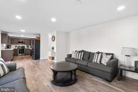 10644 Gorman Rd, Laurel, MD 20723 photo 17