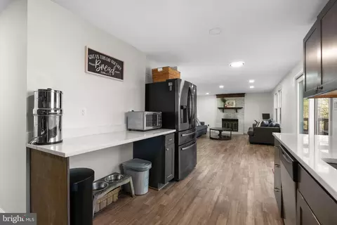 10644 Gorman Rd, Laurel, MD 20723 photo 11