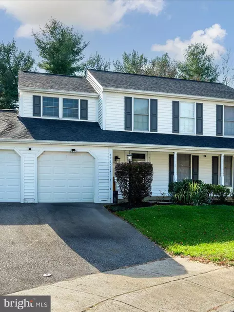 7110 Starhill Ct, Columbia, MD 21046