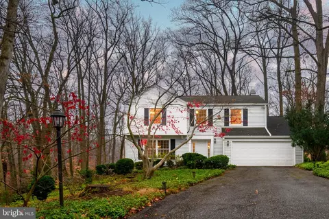 5829 Bellanca Dr, Elkridge, MD 21075