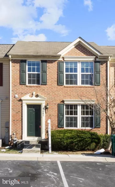 7062 Holly Springs Ln #202, Elkridge, MD 21075