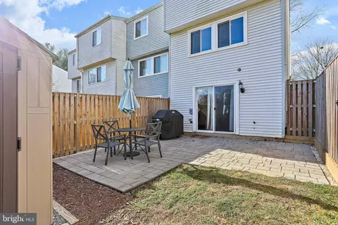 10641 Delfield Ct, Laurel, MD 20723 photo 32