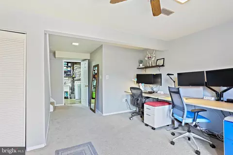 10641 Delfield Ct, Laurel, MD 20723 photo 25