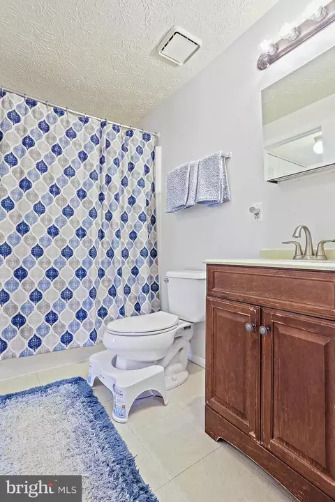 10641 Delfield Ct, Laurel, MD 20723 photo 22