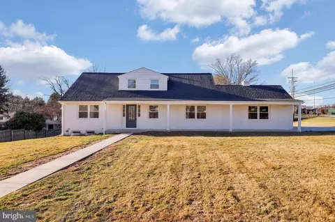 3402 Pierce Dr, Ellicott City, MD 21042
