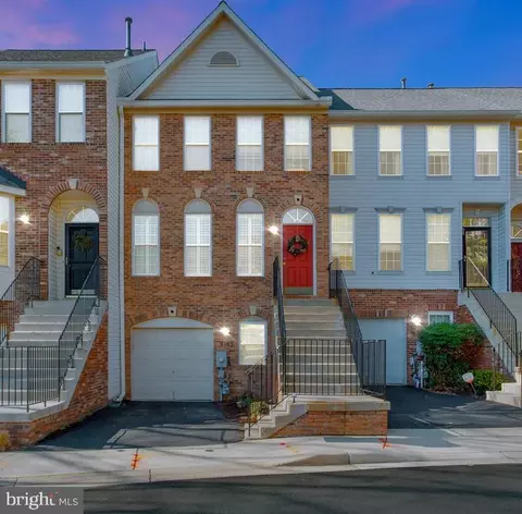 9103 Carriage House Ln #2, Columbia, MD 21045