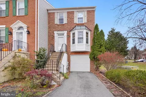 7915 Brightmeadow Ct, Ellicott City, MD 21043