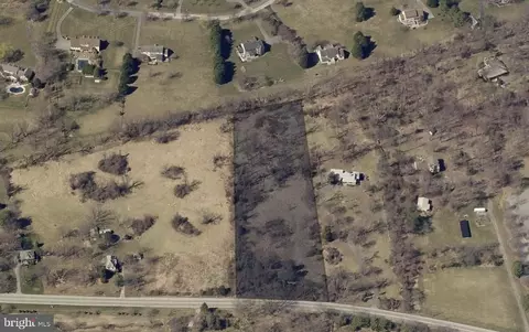 2920 Roxbury Mills Rd, Glenwood, MD 21738
