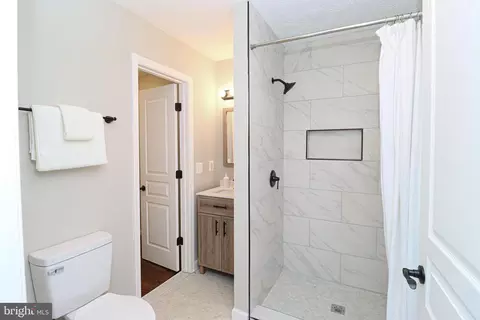 Bath - 9208 Sewall Ave, Laurel, MD 20723 photo 1 of 9