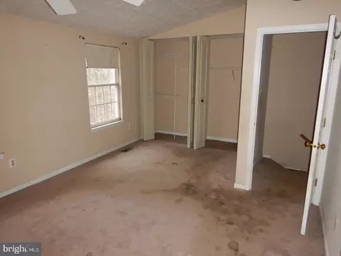 9638 Glendower Ct, Laurel, MD 20723 photo 6