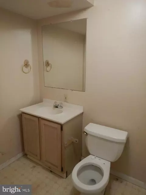 9638 Glendower Ct, Laurel, MD 20723 photo 11