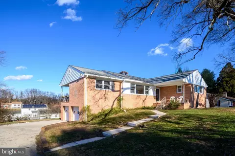 8114 Forest Hill Dr, Ellicott City, MD 21043