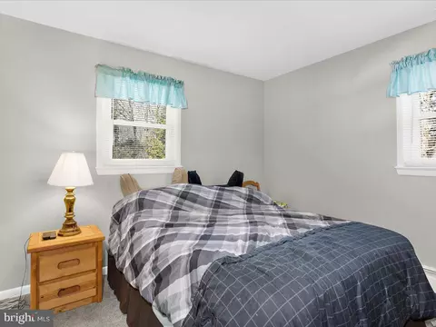 8534 Pineway Dr, Laurel, MD 20723 photo 19