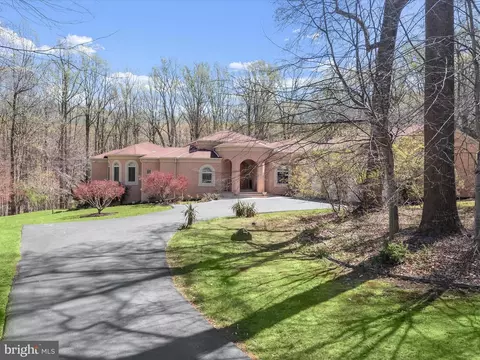 11807 Shepards Xing, Clarksville, MD 21029