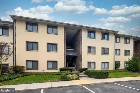 5027 Green Mountain Cir #1, Columbia, MD 21044