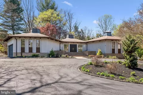 12213 Mount Albert Rd, Ellicott City, MD 21042