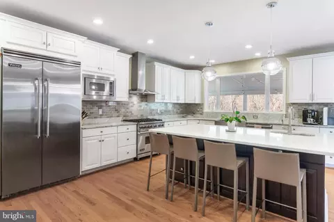 6800 Creekwood Ct, Clarksville, MD 21029