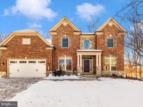 9919 Flora Ct, Laurel, MD 20723