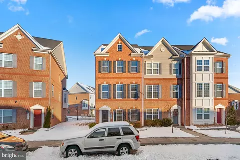 7994 Blue Stream Dr, Elkridge, MD 21075