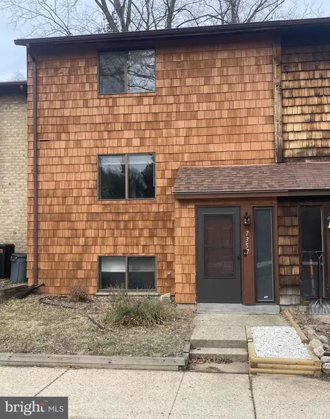 7357 Hickory Log Cir, Columbia, MD 21045