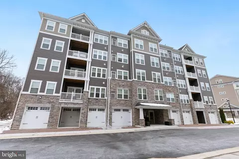 8970 Carls Ct #E, Ellicott City, MD 21043
