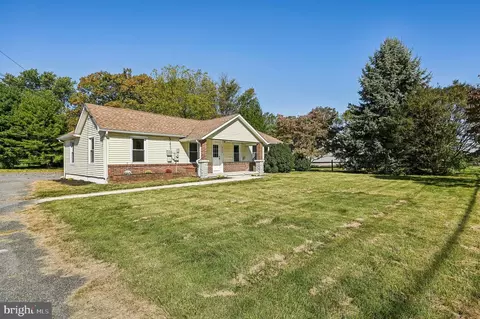 8466 Leishear Rd, Laurel, MD 20723