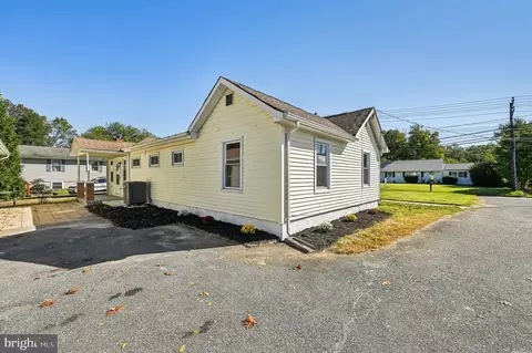 8466 Leishear Rd, Laurel, MD 20723 photo 2